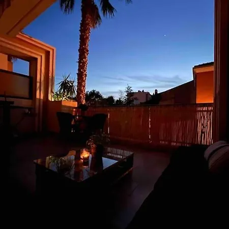 Apartment Au Coeur Du Lavandou - A 200m